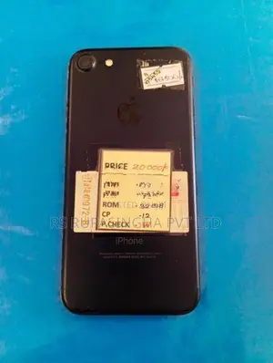 Apple iPhone 7 32GB (Used)