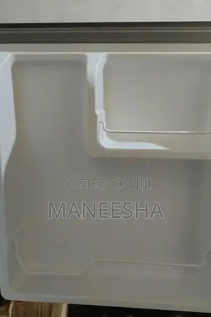 Hisense Mini Refrigerator