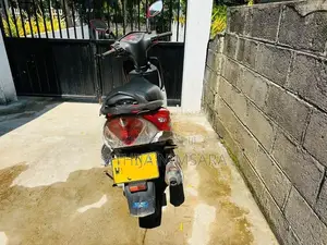 TVS Streak 2011