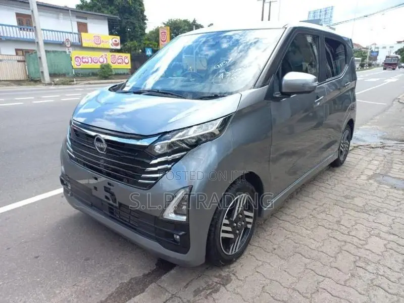 Nissan Dayz Highwaystar Profilet 2023