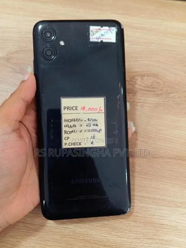 Samsung Galaxy A04e 3GB/32GB (Used)