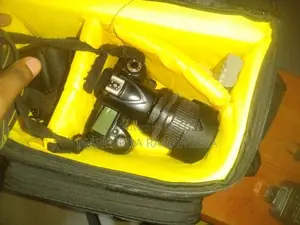 Nikon D90 Camera Full Set