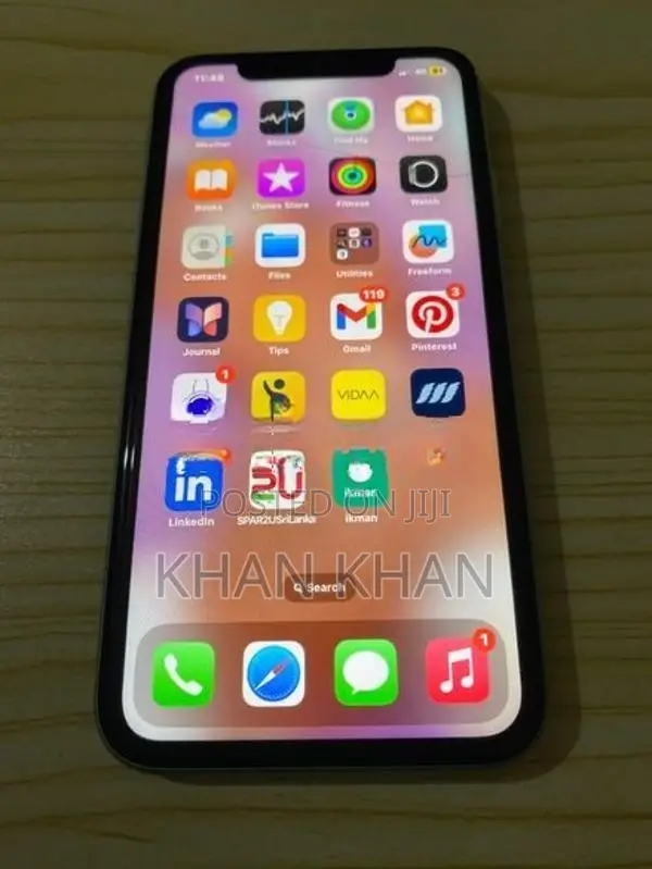 Apple iPhone 11 64GB (Used)