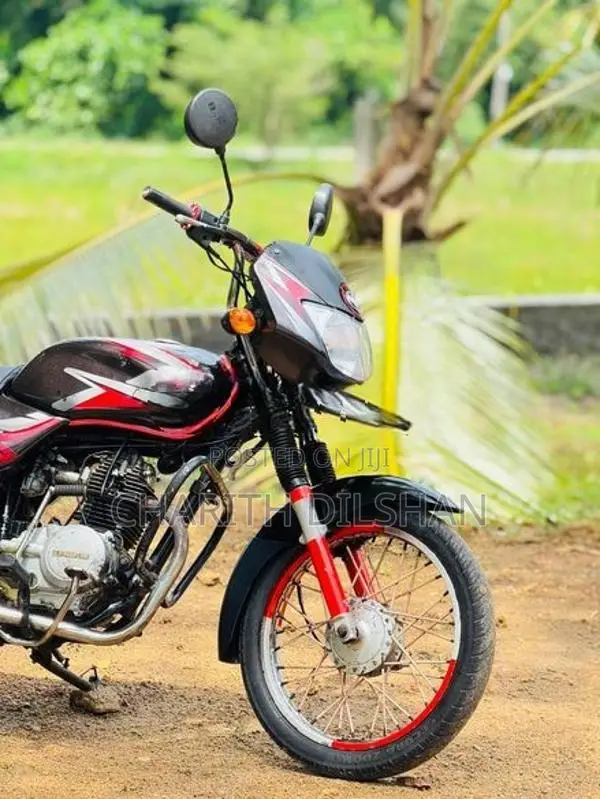 Bajaj CT100 2005