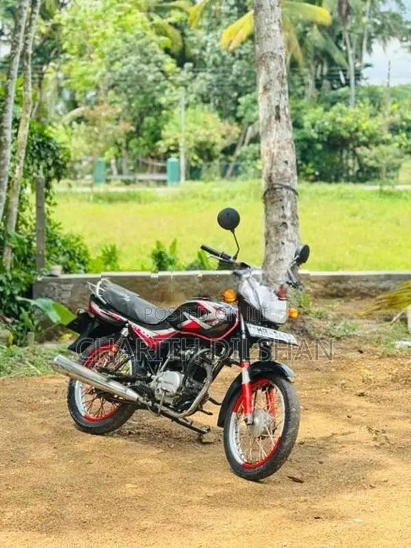 Bajaj CT100 2005