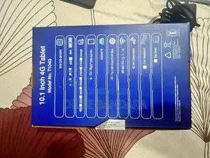 Datamini T104G 10.1 Inch 4G tablet with charger and keyboard case