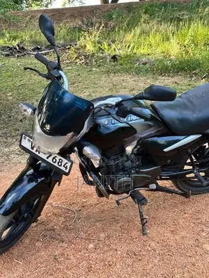 Bajaj Platina 100 2011