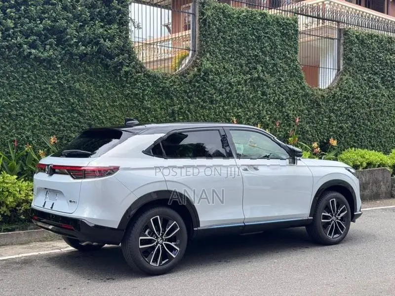 Honda Vezel Z play 2026