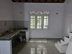 Valuable House with Land for Sale in Mirigama