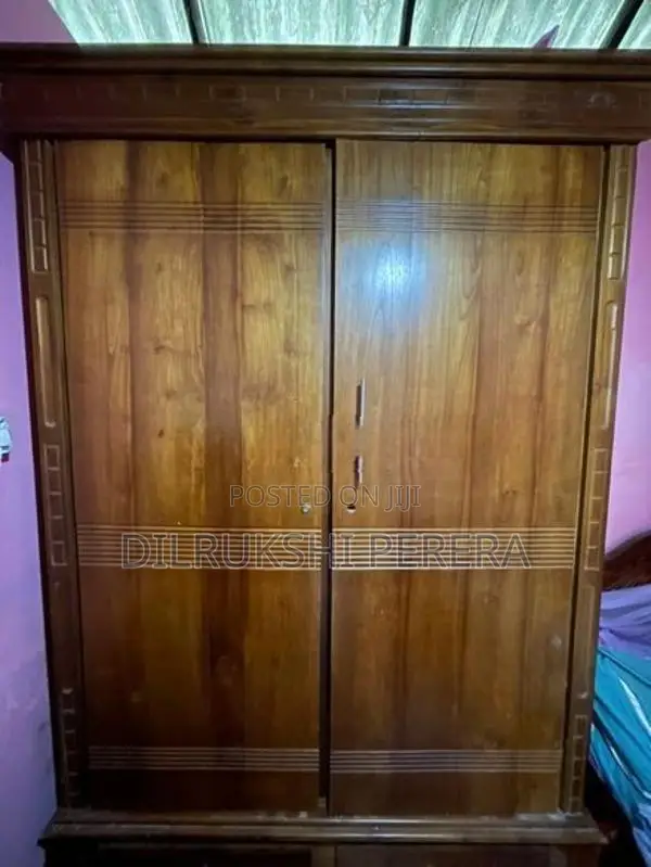 Teak Wood Modern Almari