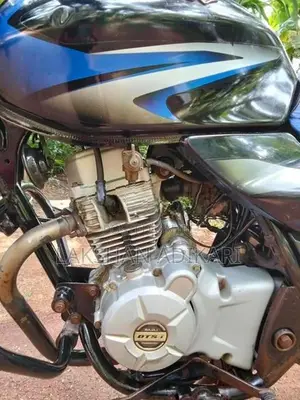 Bajaj Discover 125 2016