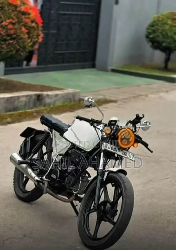 Hero Super Splendor 2011