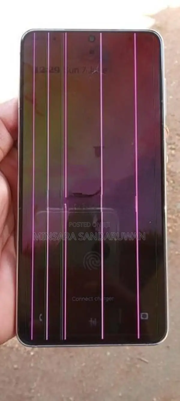 Samsung Galaxy S21 (Used)