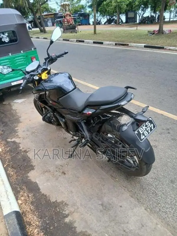 Bajaj Pulsar N160 2026