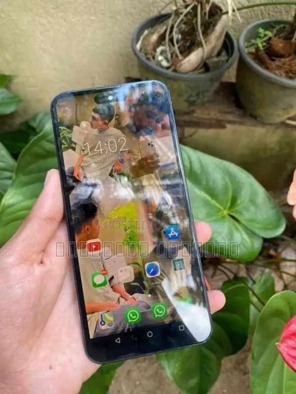 Apple iPhone 16 Pro (Used)