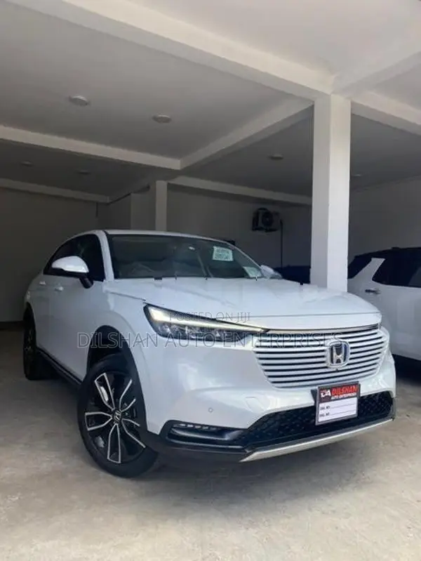 Honda Vezel Z Premium 10 speaker 2024