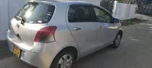 Toyota Vitz 2007