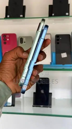 Google Pixel 8a (Used)