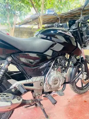 Bajaj Pulsar 150 2017