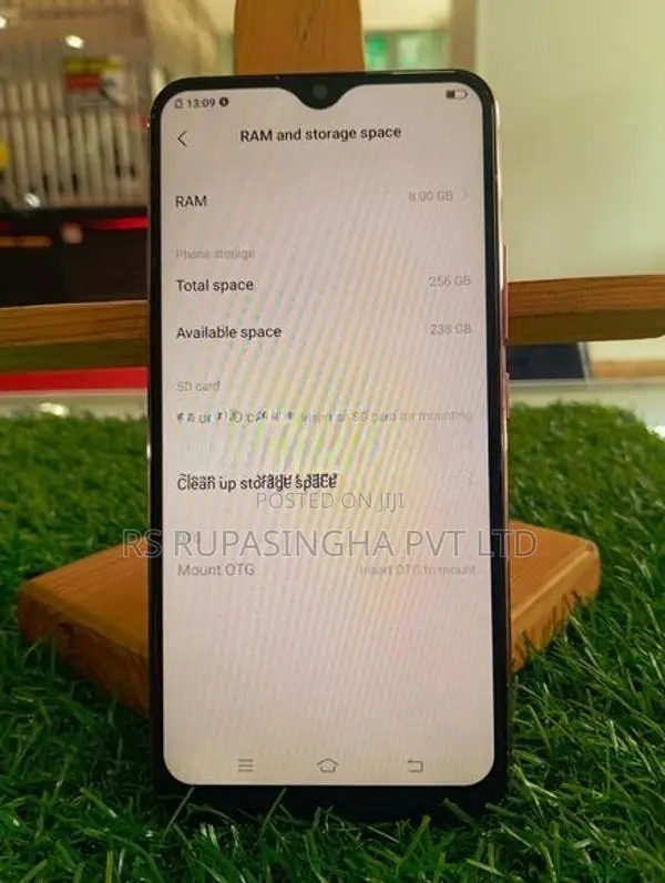 Vivo Y17 8GB / 256GB (Used)