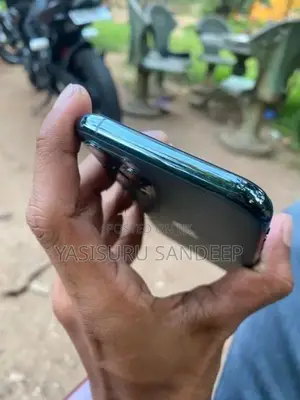 Apple iPhone 11 Pro (Used)
