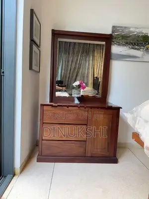Dressing table