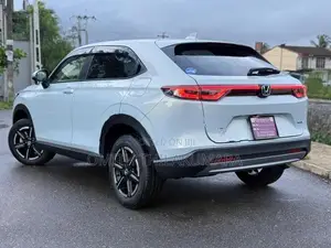 Honda Vezel X Premium Edition 2024