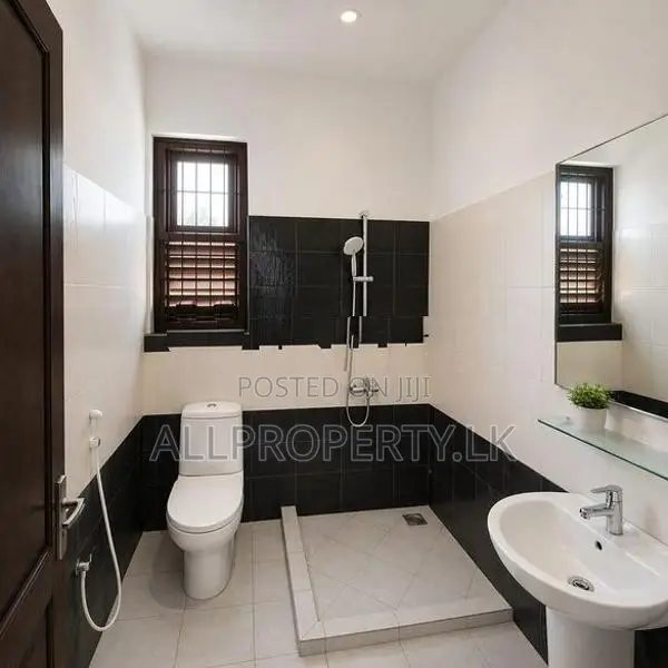 2 Story Full House for Rent – Dehiwala