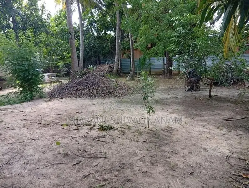 15 Perch Land for Sale in Jaffna