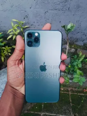 Apple iPhone 11 Pro Max (Used)