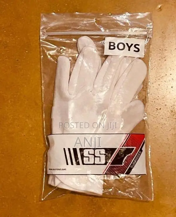 Branded Cricket Set