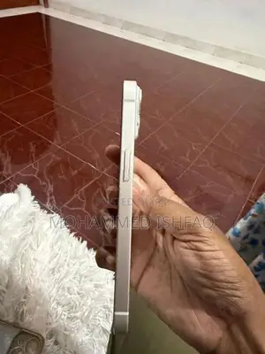 Apple iPhone 14 (Used)