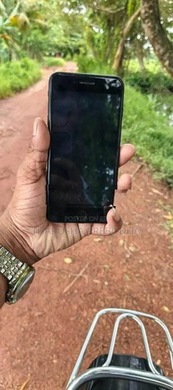 Apple iPhone 7 Plus (Used)