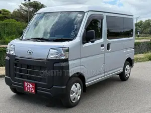 Toyota Pixis Van 2024