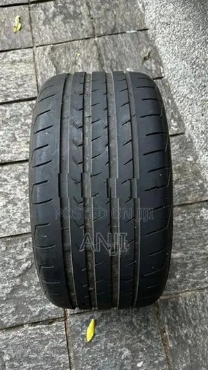 Federal Tire 265/35R18