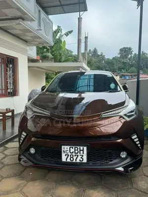 Toyota CHR NGX 50 2017