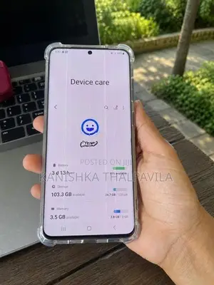 Samsung Galaxy S20 5G (Used)