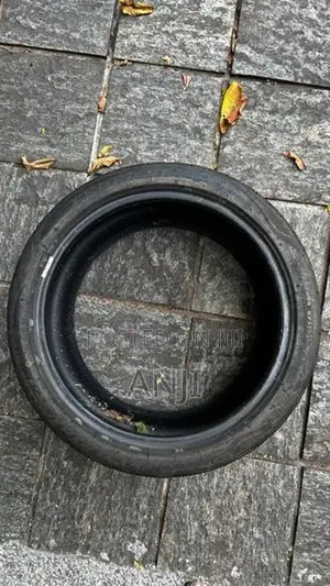 Federal Tire 265/35R18