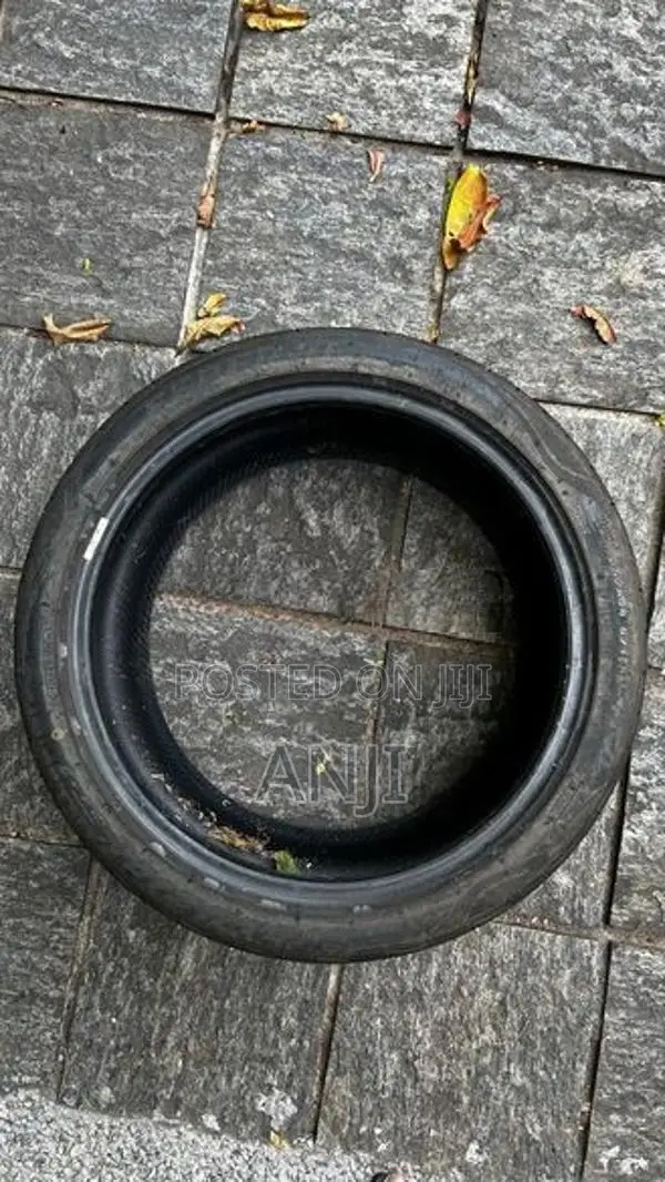 Federal Tire 265/35R18