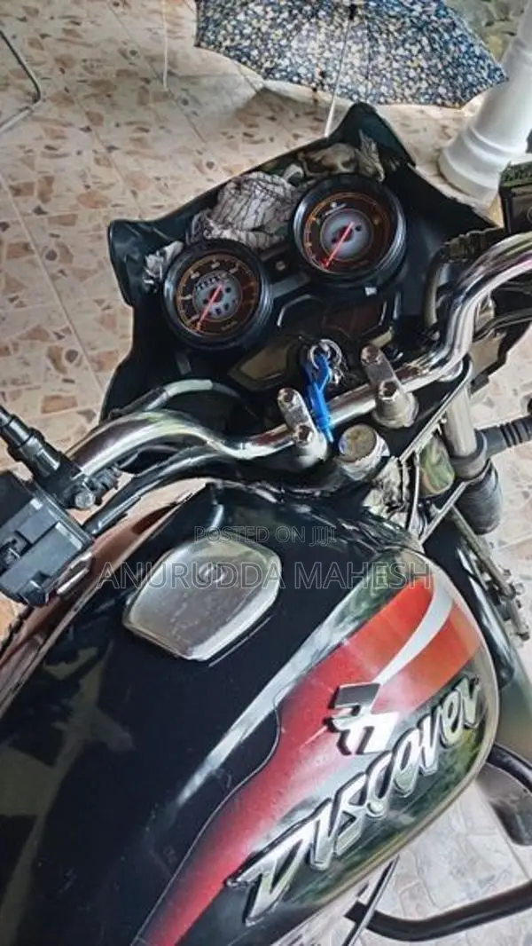 Bajaj Discover 125 2017