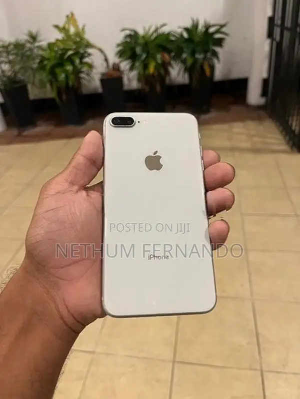 Apple iPhone 8 Plus (Used)