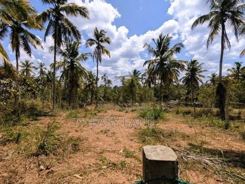 මීරිගම ලෝලුවාගොඩ නගරයට 1km නුදුරින් ඉඩමක්