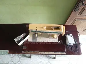Singer Excella Zig-Zag Machine