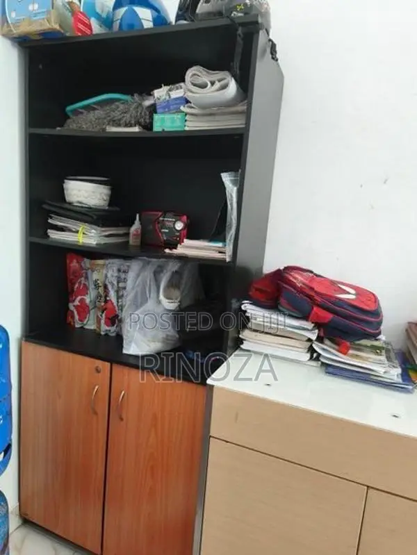 Bookshelf
