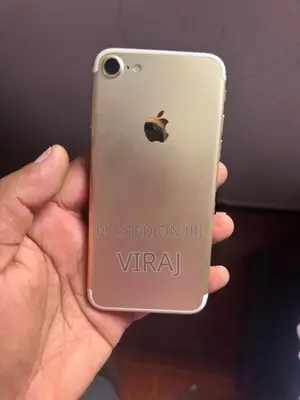 Apple iPhone 7 (Used)