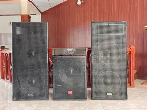 Soundking Speaker set