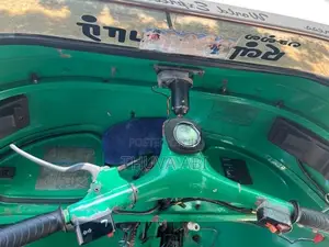 Bajaj RE Three Wheeler 2004
