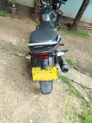 Bajaj Discover 125M 2015