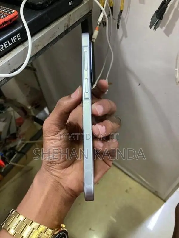 Samsung Galaxy A17 (Used)