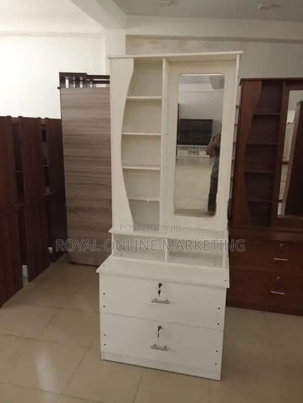 Dressing Table (D-28)